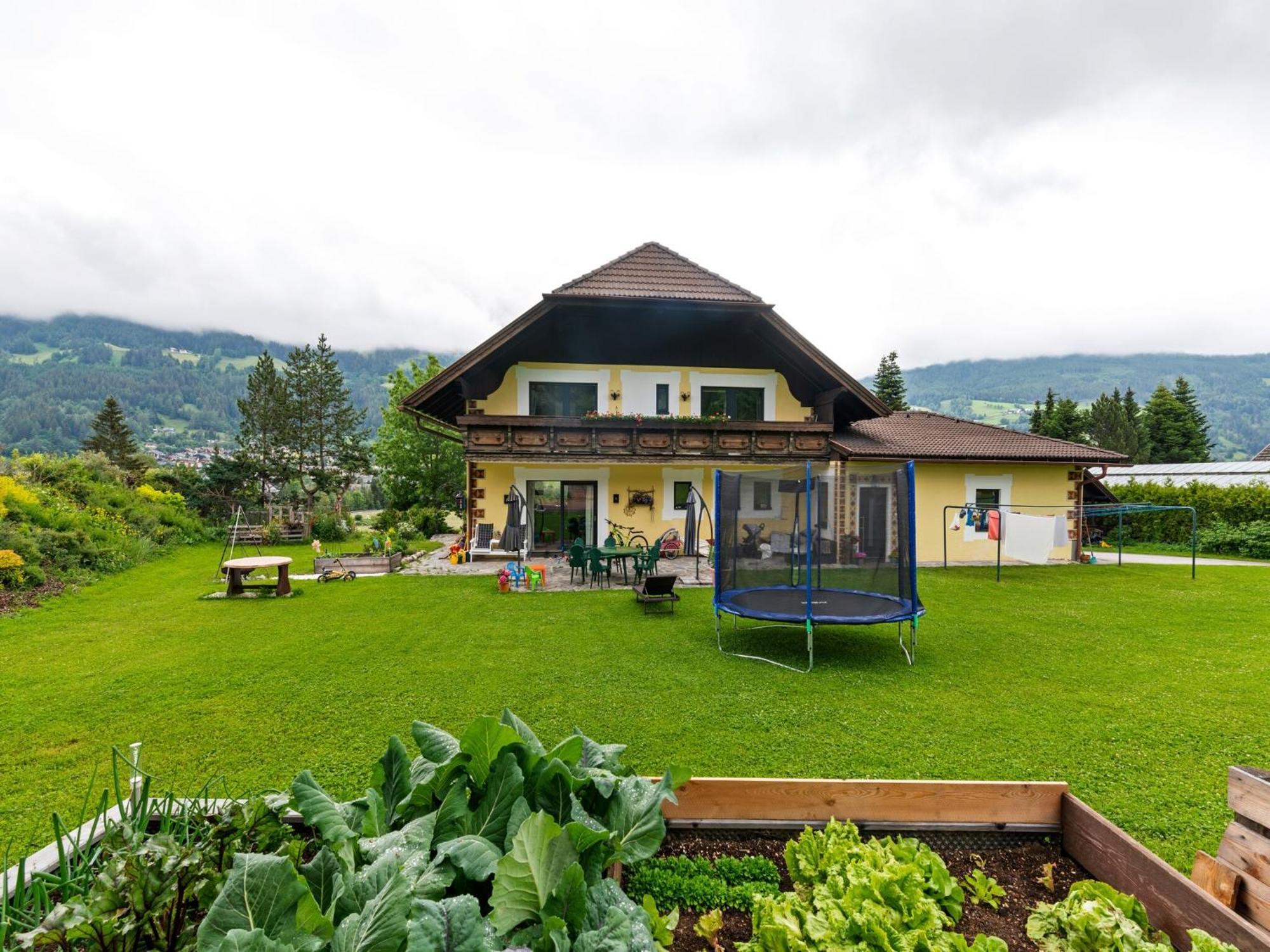 Spacious Apartment In Katschberg Sankt Michael im Lungau Exterior foto
